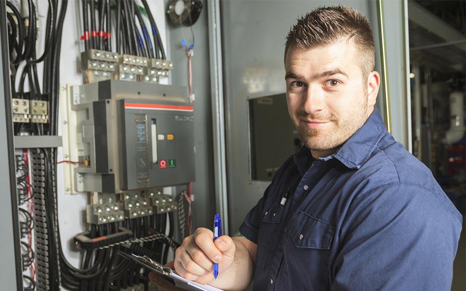 cherche électricien Itteville